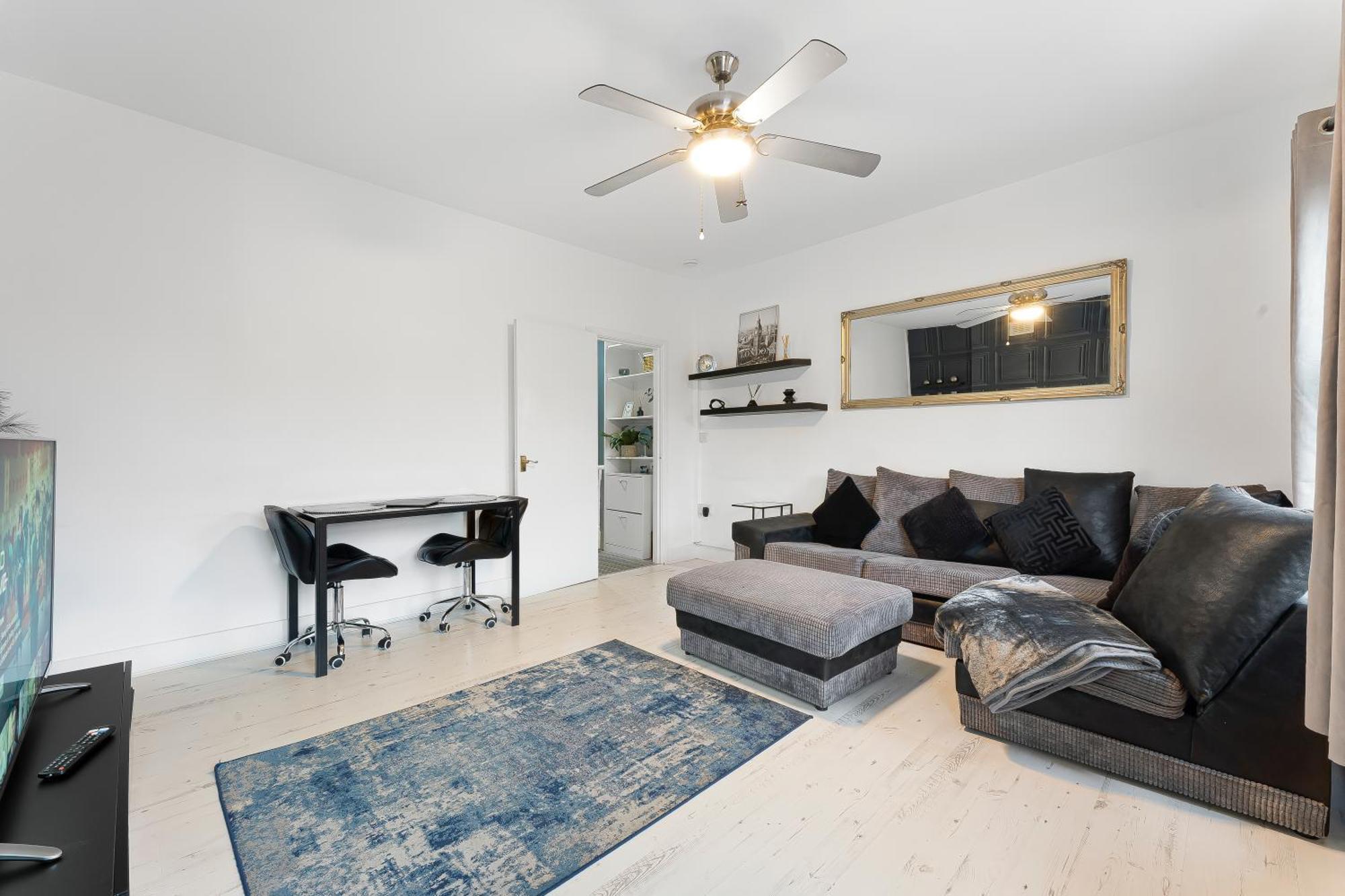 Spacious One Bedroom Private Flat In Brixton +Wifi Londýn Exteriér fotografie
