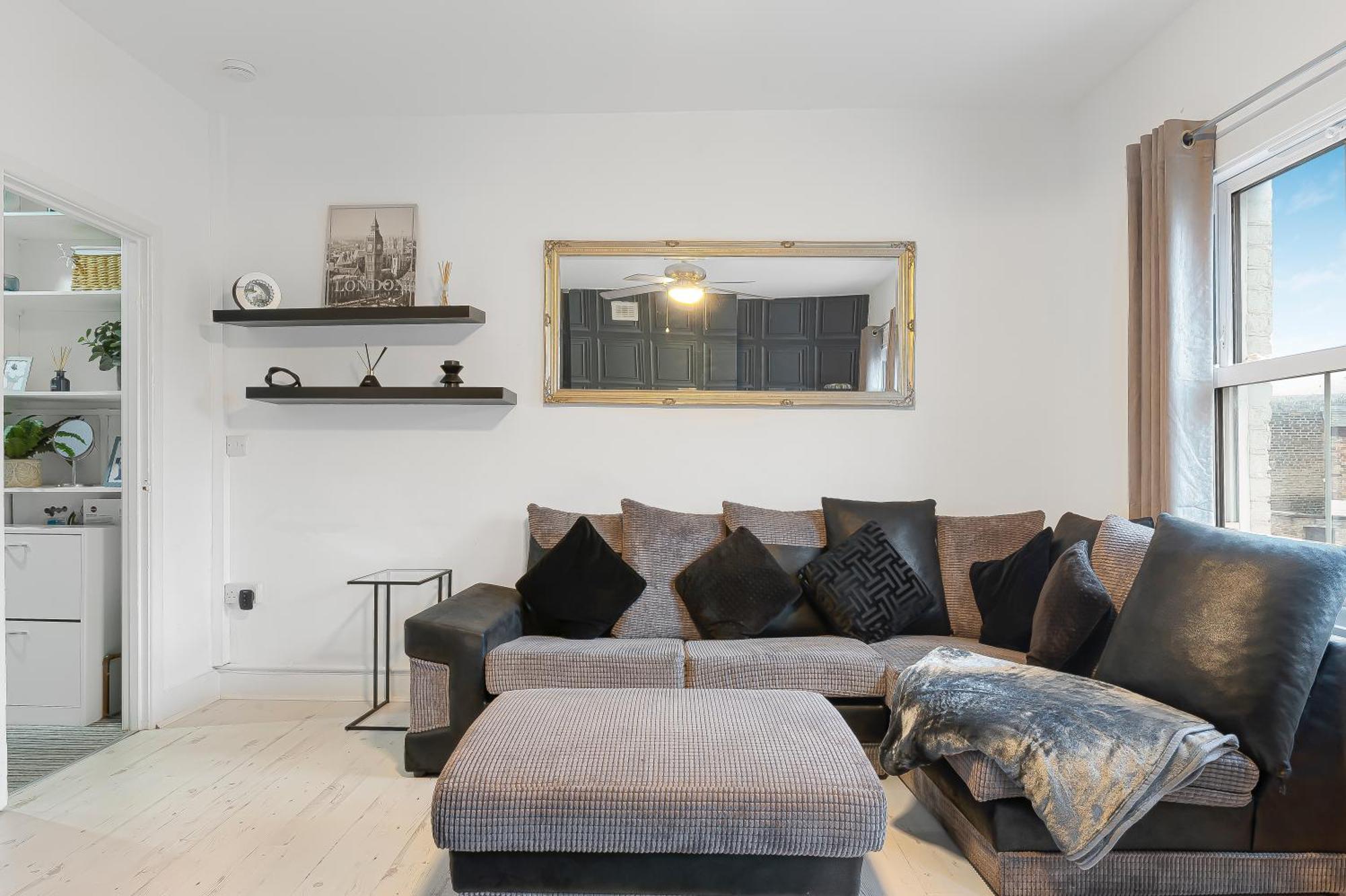 Spacious One Bedroom Private Flat In Brixton +Wifi Londýn Exteriér fotografie